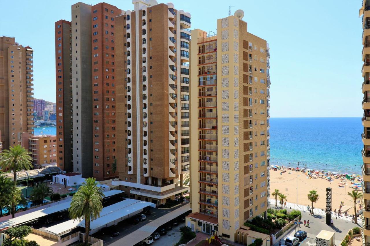 Bacana 9-4 Benidorm Bagian luar foto